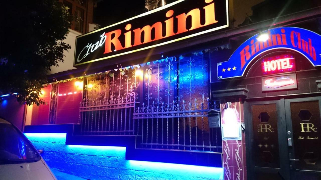 Rimini Club Inn & Suites Shumen Exterior photo